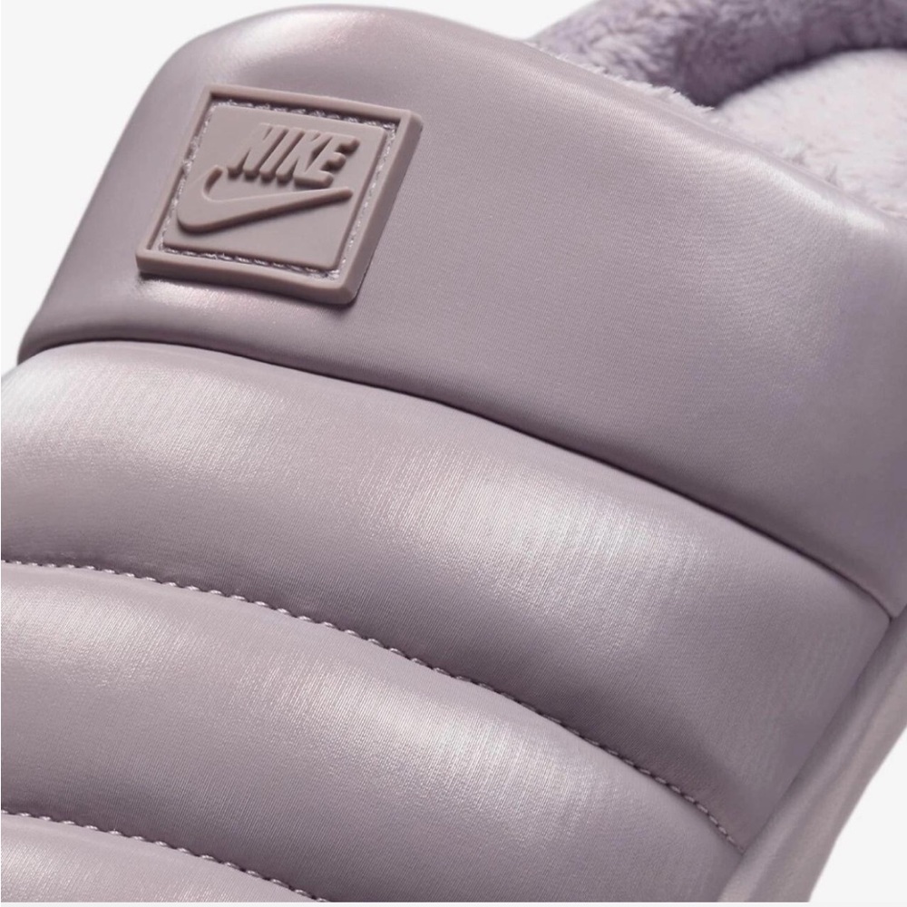 Nike Woman’s Burrow SE Slippers BRAND NEW Sz 7 Lt Violet Ore - Picture 2 of 7